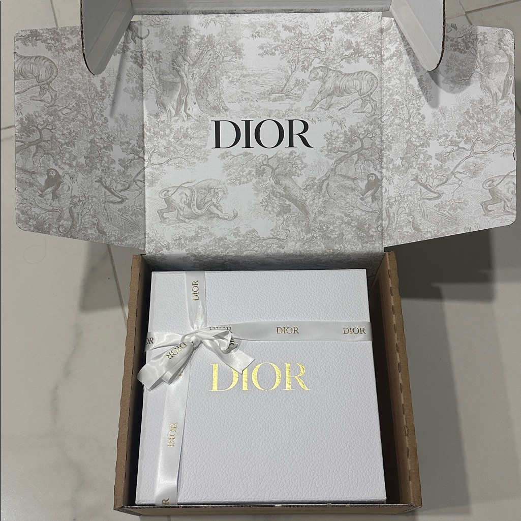 Dior Gift Box Limited Edition Including Inner  Outer Box